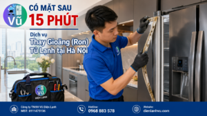 Kỹ thuật viên Vũ Điện Lạnh nhanh chóng có mặt tại nhà khách hàng ở Hà Nội để tháo bỏ lớp gioăng tủ lạnh cũ bị chai cứng, hở khí lạnh.