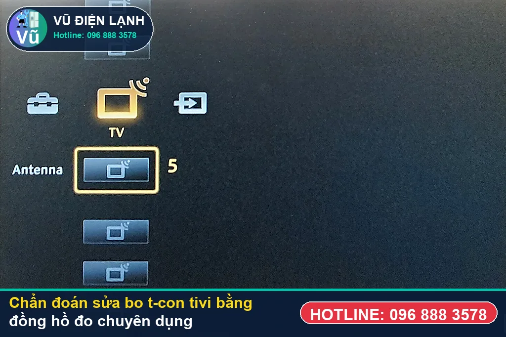 Thợ Vũ Điện Lạnh dùng đồng hồ vạn năng đo kiểm bo nguồn, T-Con và đèn LED nền khi xử lý sửa bo t-con tivi