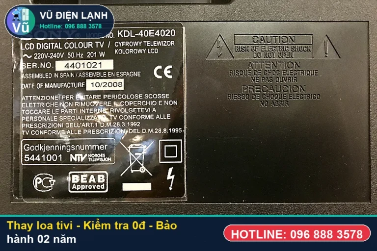 Kỹ thuật viên Vũ Điện Lạnh kiểm tra miễn phí 0đ và thực hiện thay loa tivi tại nhà Hà Nội