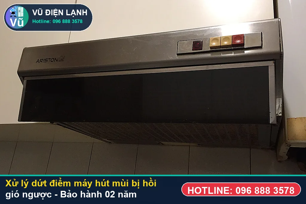 Hoàn tất xử lý máy hút mùi bị hồi gió ngược, kiểm tra lưu lượng gió hút khỏe và bàn giao phiếu bảo hành 02 năm Vũ Điện Lạnh
