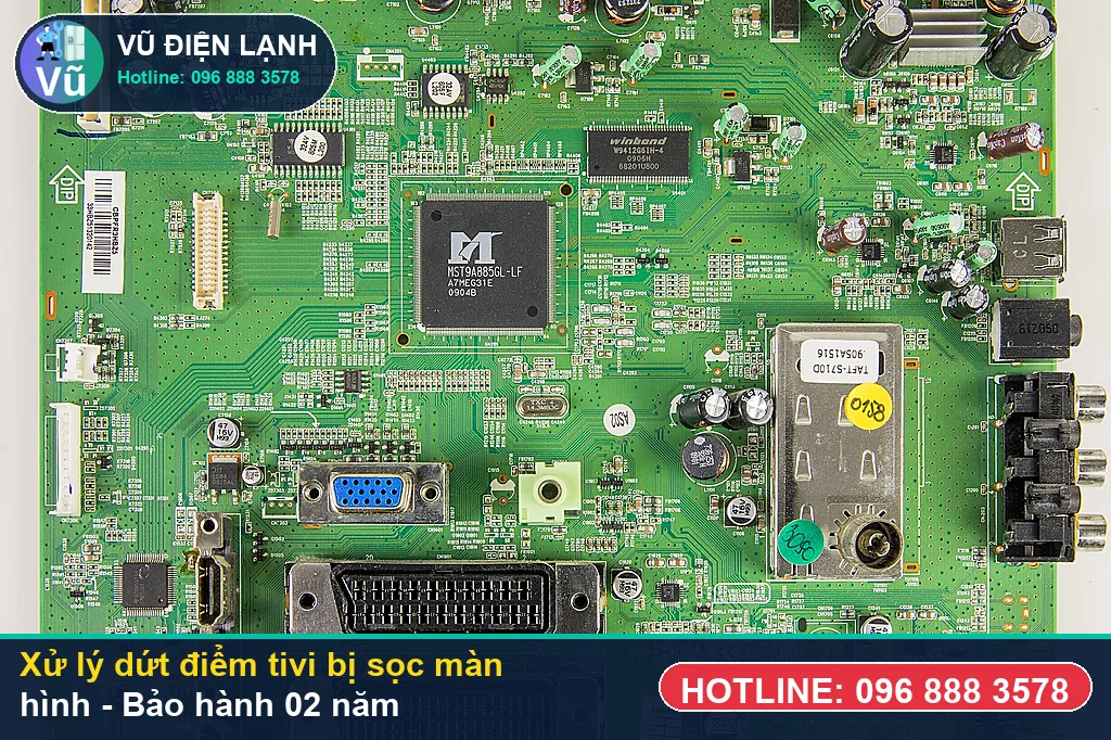 Hoàn tất xử lý tivi bị sọc màn hình, kiểm tra hình ảnh 4K sắc nét và bàn giao phiếu bảo hành 02 năm Vũ Điện Lạnh