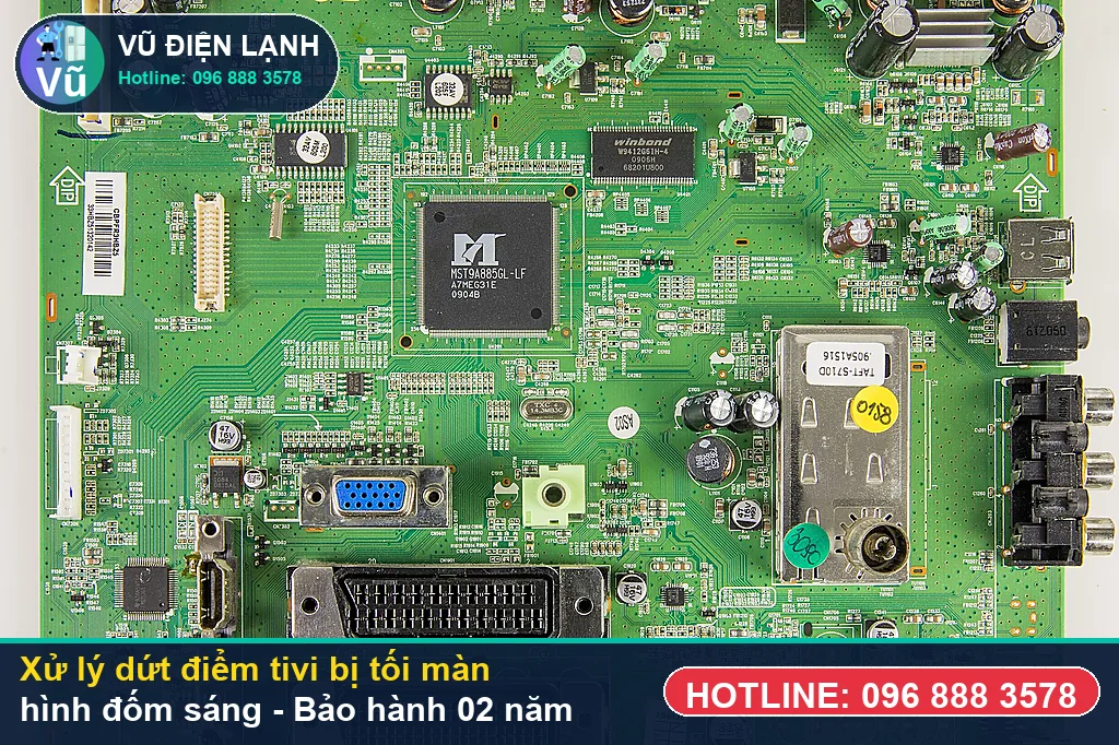 Hoàn tất xử lý tivi bị tối màn hình đốm sáng, kiểm tra hình ảnh 4K sắc nét và bàn giao phiếu bảo hành 02 năm Vũ Điện Lạnh